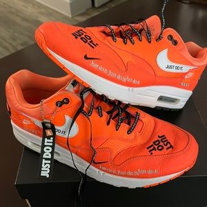 Nike Air Max 🧡🔥🔥 JUST DO IT!!!